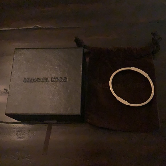 Michael Kors Bracelet - Picture 3 of 4